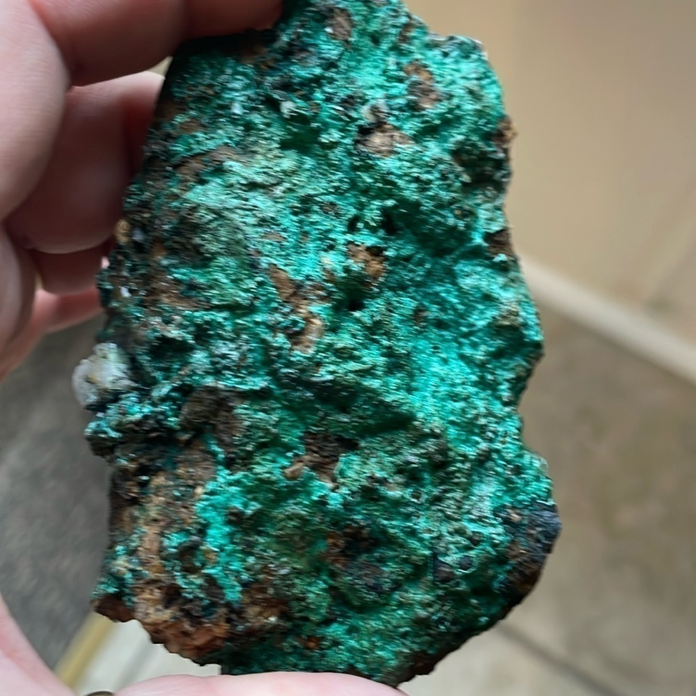 Raw genuine Crystal- Minerals - Picture 2 of 5
